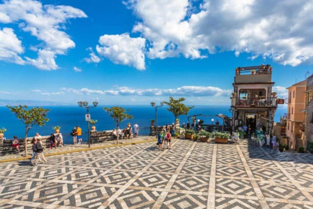 La Chicca Sicily Holiday House Кастельмола Экстерьер фото