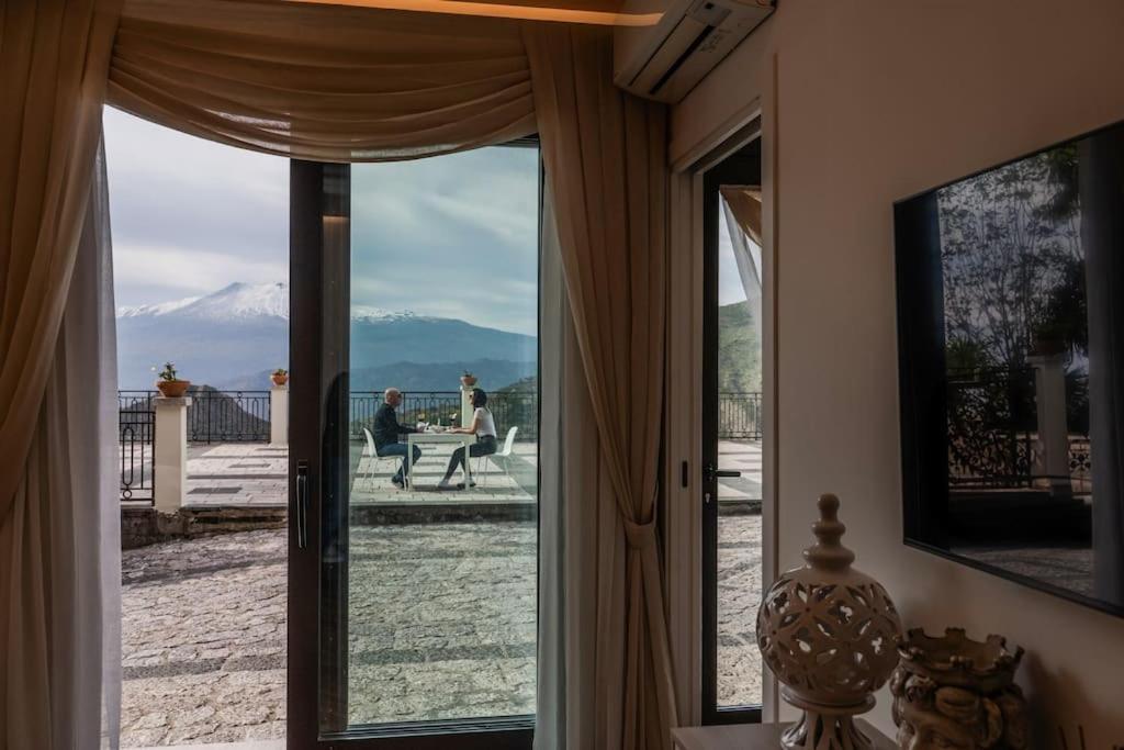 La Chicca Sicily Holiday House Кастельмола Экстерьер фото